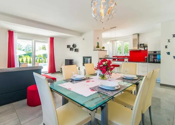 וילה Sofia By Kompas